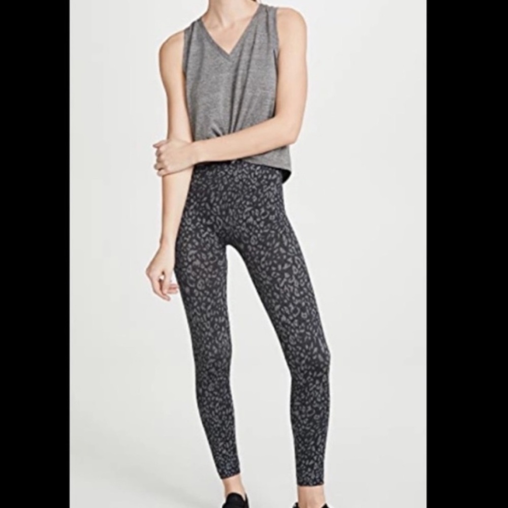 Spanx Look at Me Now Seamless Leggings Indigo Leopard Print Small